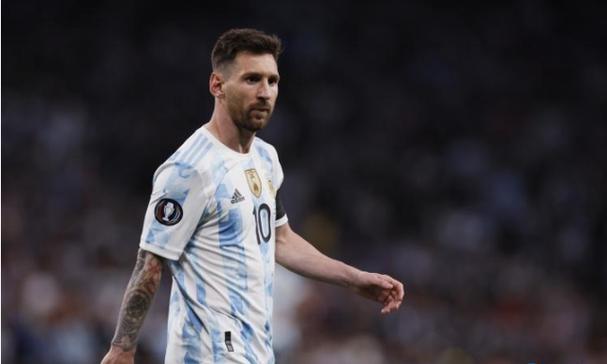 法国高速公路测试电动汽车“边开边充”技术